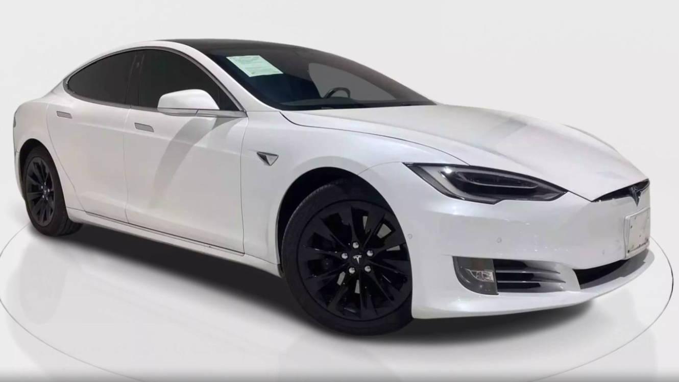 TESLA MODEL S 2017 5YJSA1E23HF228805 image